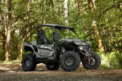 Engine Type: Parallel Twin Displacement: 60.9 cu. in. (999 cc) Bore and Stroke: Bore: 3.66 in. (93 m...