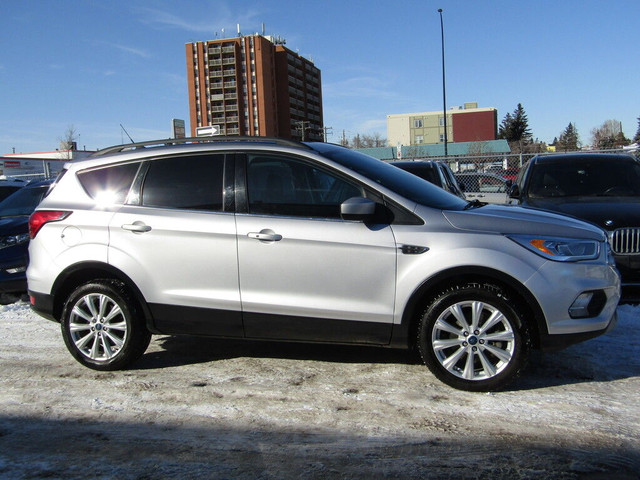  2019 Ford Escape SEL 4WD 1.5L B.S.A/B.CAM/PANOROOF/LEATHR/H.SEA in Cars & Trucks in Calgary - Image 4