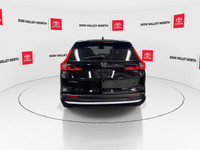 All Services Completed, Accident Free, AWD, 15 Speakers, ABS brakes, Active Cruise Control, Alloy wh... (image 6)