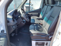 3.0L V6 Diesel, Cargo Partition, Twin Front Passenger Seats, Leatherettle Upholstery, Floor Covering... (image 9)