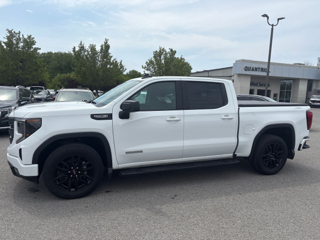 2022 GMC Sierra 1500 Elevation Elevation Crew + 5.3L + 1 Owner in Cars & Trucks in Oshawa / Durham Region - Image 4