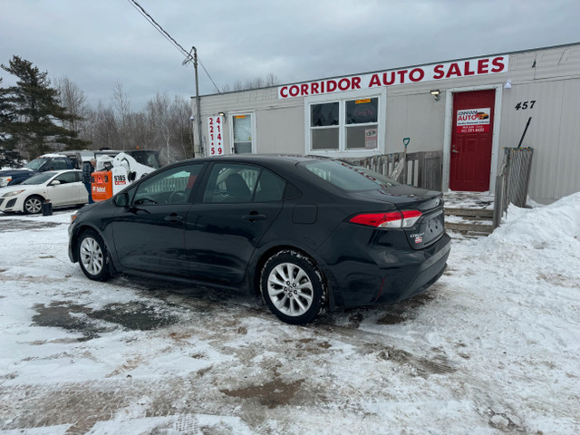 2021 Toyota Corolla LE SUNROOF/ HEATED SEATS/ WHEEL in Cars & Trucks in Bedford - Image 2