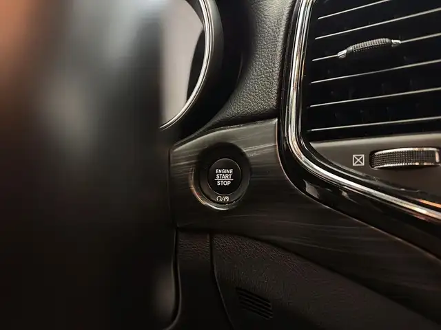 2022 Jeep Grand Cherokee WK Altitude 4x4 Uconnect Camera recul C in Cars & Trucks in Laval / North Shore - Image 25