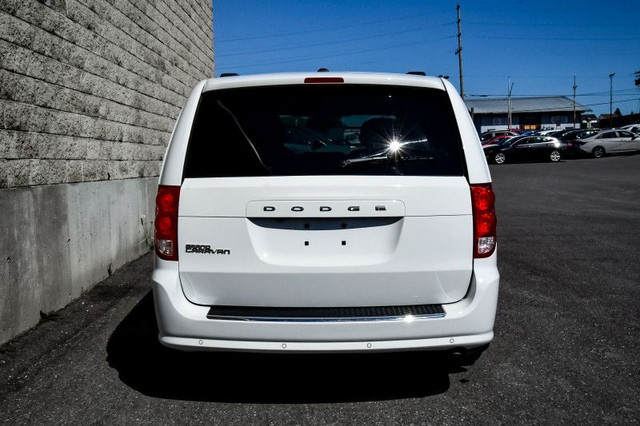 2020 Dodge Grand Caravan Premium Plus in Cars & Trucks in Cornwall - Image 4