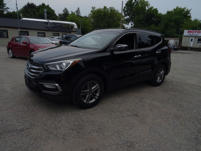 2018 Hyundai Santa Fe Sport Luxury in Cars & Trucks in City of Toronto - Image 2