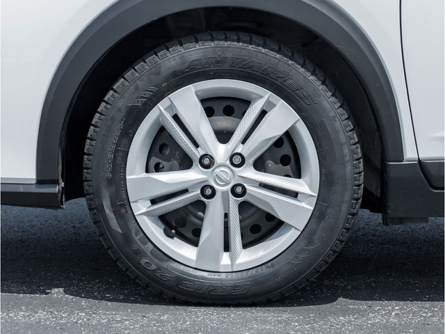 2021 Nissan Kicks S in Cars & Trucks in Oshawa / Durham Region - Image 4