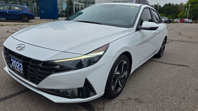 2023 Hyundai Elantra Luxury NO ACCIDENTS! 2 SETS OF TIRES! LU... in Cars & Trucks in Markham / York Region - Image 2