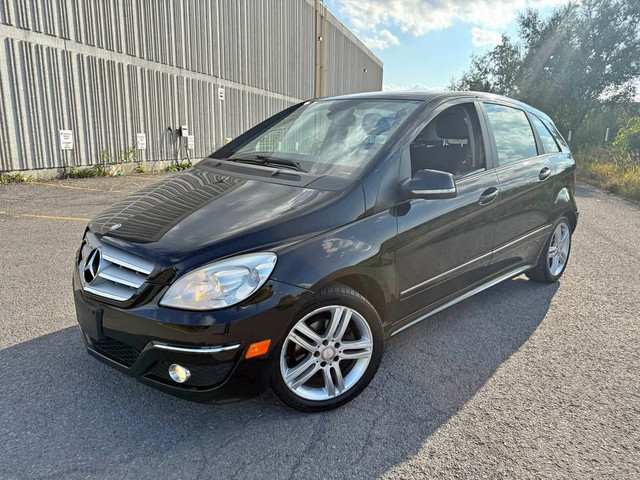 2011 Mercedes-Benz B-Class B 200 / TWO KEYS / ONLY 70,000 KM  /  in Cars & Trucks in Ottawa