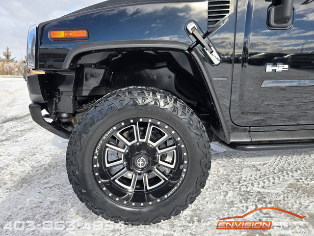 2006 Hummer H2 SUV LUXURY PKG \ AIR SUSP \ REAR DVD \ ONE OWNER in Cars & Trucks in Calgary - Image 4