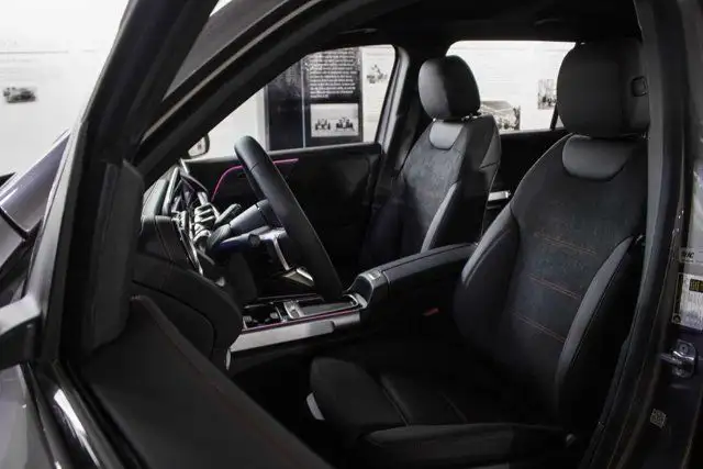 2024 Mercedes-Benz EQB EQB 250+ SUV in Cars & Trucks in Edmonton - Image 12