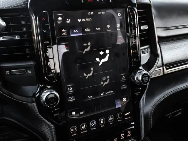2019 Ram 3500 Limited Level 1 6.7L in Cars & Trucks in Strathcona County - Image 33