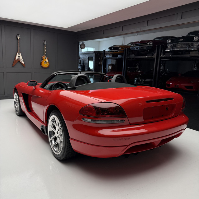 2003 Dodge Viper in Cars & Trucks in Guelph - Image 3