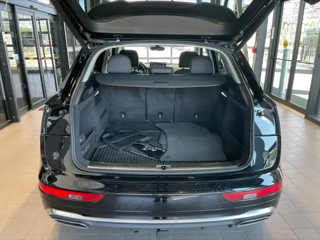 2021 Audi Q5Progressiv in Cars & Trucks in City of Montréal - Image 21