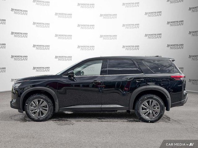 2025 Nissan Pathfinder in Cars & Trucks in Prince George - Image 2
