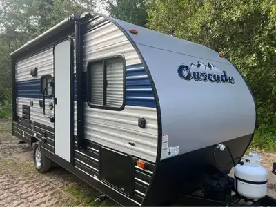 APPLY NOW: https://www.ridecollective.ca/get-pre-approved The 2017 Forest River EVO T172BHFS Special...