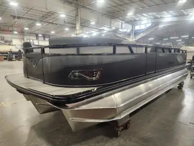 *23ft Triple Tube w/ 200hp!* 2025 Avalon Pontoons Venture 85 Rear Fish 23 FT When it comes to value,...