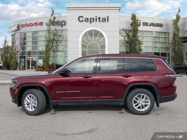 2024 Jeep Grand Cherokee L Laredo | 6 Passenger Seating in Cars & Trucks in Edmonton - Image 2
