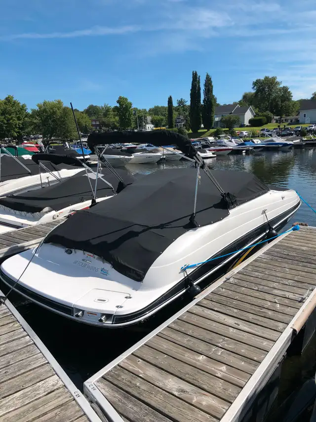 2007 Four Winns Funship 204 in Powerboats & Motorboats in Sherbrooke - Image 3