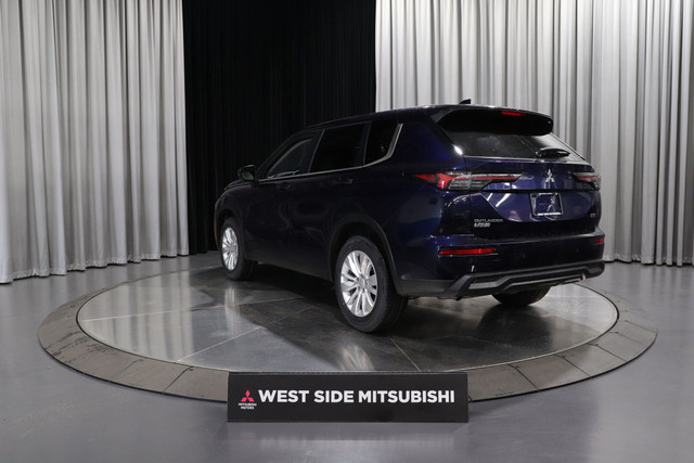 2025 Mitsubishi Outlander ES in Cars & Trucks in Edmonton - Image 4