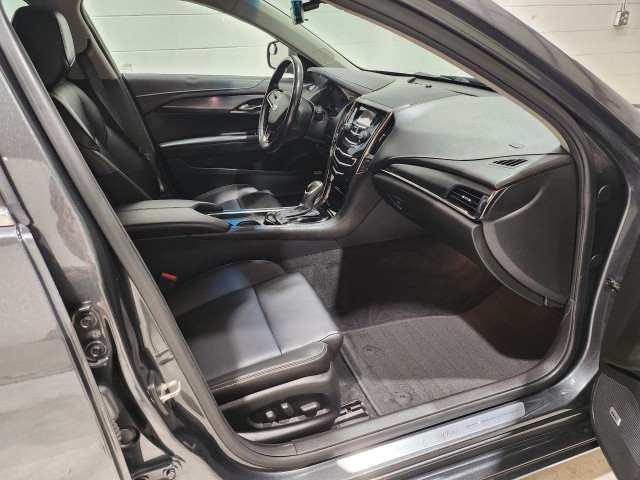 2015 Cadillac ATS Sedan in Cars & Trucks in Windsor Region - Image 4