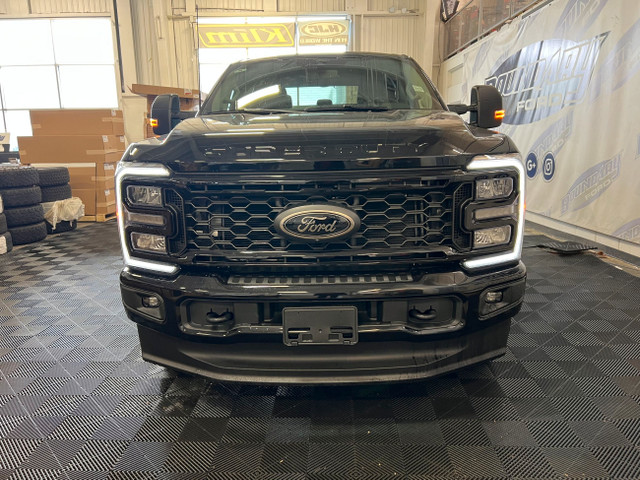 2025 Ford F-350 XLT | 613A | XLT PREMIUM PKG | 360-DEGREE CAM in Cars & Trucks in Lloydminster - Image 3