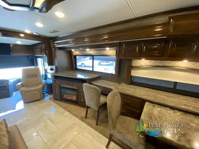 2018 Thor Motor Coach Tuscany 45AT only 029,124 Miles in RVs & Motorhomes in Moncton - Image 36