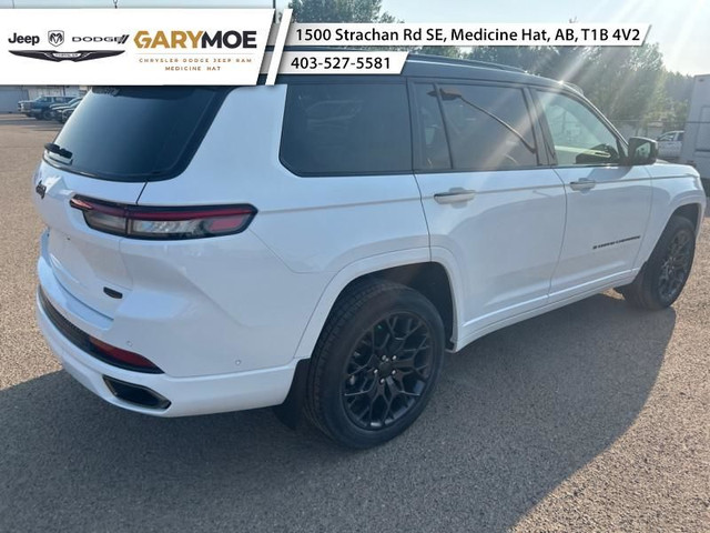 2025 Jeep Grand Cherokee L Summit Reserve - Massage Seats in Cars & Trucks in Medicine Hat - Image 3