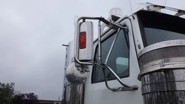 2019 Western Star 4900 SB Cummins X15 Eaton 18 Speed in Heavy Trucks in Delta/Surrey/Langley - Image 34