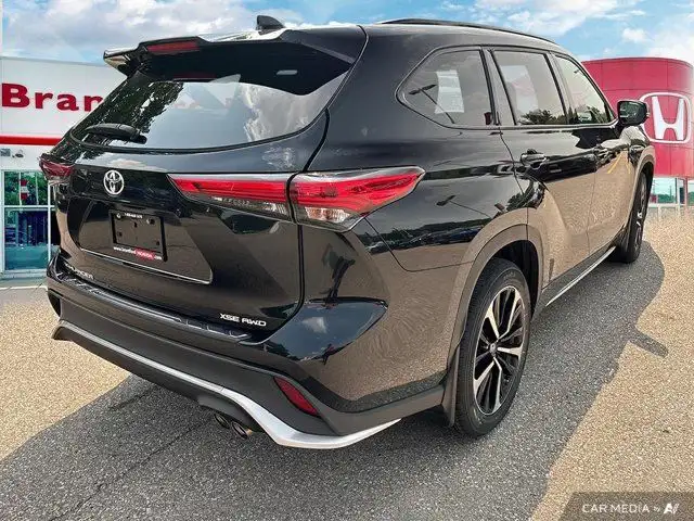 2022 Toyota Highlander XSE dans Autos et camions dans Brantford - Image 7