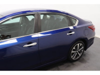 +Sièges chauffants / Heated seats +Bluetooth +Caméra de recul / Backup camera +Régulateur de vitesse... (image 3)