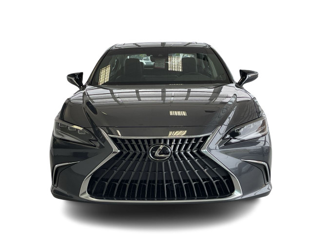 2023 Lexus ES HYBRID 300 L - GROUPE LUXE in Cars & Trucks in Laval / North Shore - Image 3