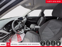 Engine: Moteur à 4 cylindres 2.0l L/100Km City: 8.8 L/100Km Hwy: 7.6 (image 9)