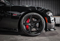 Presenting the 2018 Dodge Charger SRT 392 – Sold by St. Albert Exotics Key Options Heated and ventil... (image 4)