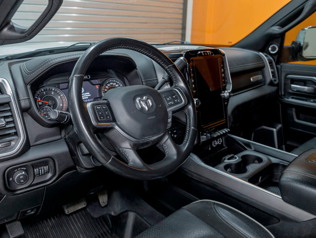 2022 Ram 2500 LARAMIE DIESEL CREW 4X4 LEVEL D *NAV 12 PO* CUIR in Cars & Trucks in Laurentides - Image 2