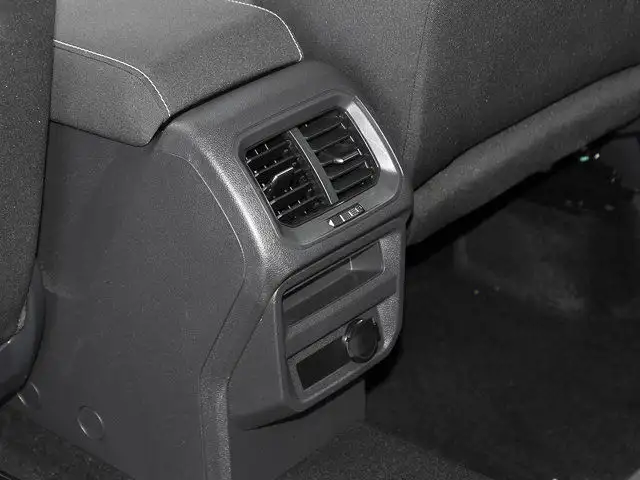 2021 Volkswagen Tiguan Trendline dans Autos et camions dans Red Deer - Image 26