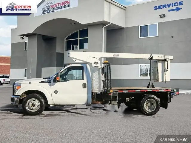 2012 Ford F-350 Chassis XL REGULAR CAB POWER STROKE DIESEL BU... dans Autos et camions dans Ville d’Edmonton - Image 5