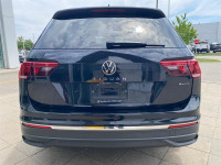 Humberview Volkswagen on the Queensway This Certified Pre-Owned 2022 Volkswagen Tiguan Comfortline 4... (image 5)