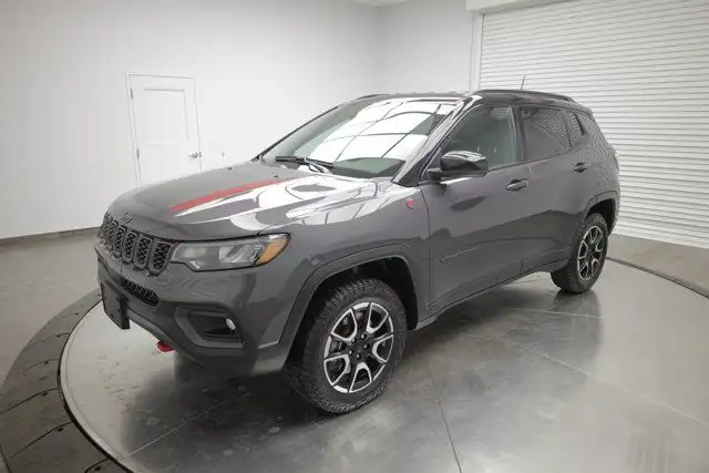 2024 Jeep Compass Trailhawk in Cars & Trucks in Calgary - Image 4