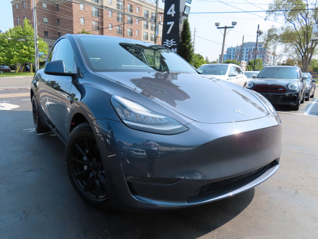 2020 Tesla Model Y LONG RANGE ALL-WHEEL DRIVE - NAVI - 36,000KMS in Cars & Trucks in Oakville / Halton Region - Image 2