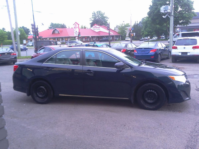 TOYOTA CAMRY 2012 in Cars & Trucks in Longueuil / South Shore - Image 4