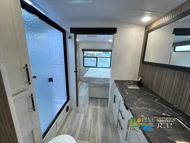 2025 Dutchmen RV Astoria 2913FK in Travel Trailers & Campers in Truro - Image 38