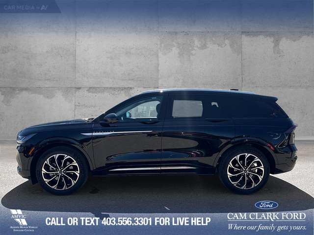 2024 Lincoln Nautilus Reserve CLEAN CARFAX, HEATED/COOLED SEA... in Cars & Trucks in Red Deer - Image 4