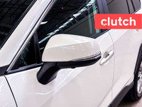 1 OWNER / Auto Dimming Rearview Mirror, Front Heated Seats, Ventilated Front Seats and more! Clutch... (image 8)