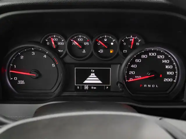2025 GMC Sierra 3500HD Pro dans Autos et camions dans Comté de Strathcona - Image 21