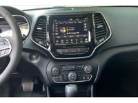 COME SEE WHY ''NOBODY BEATS A DEAL FROM PEEL!'' Your Source for ALL make and models used cars and tr... (image 5)