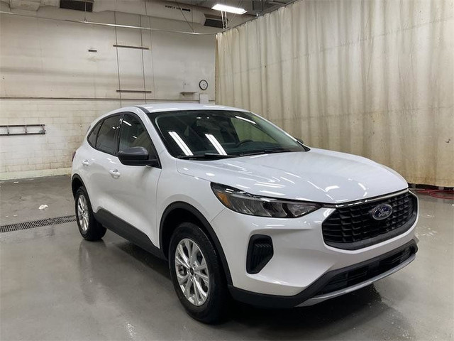 2025 FORD Escape Active in Cars & Trucks in Calgary - Image 4