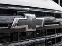 This Chevrolet Silverado 2500HD delivers a sturdy engine powering this Automatic transmission. * Thi... (image 8)