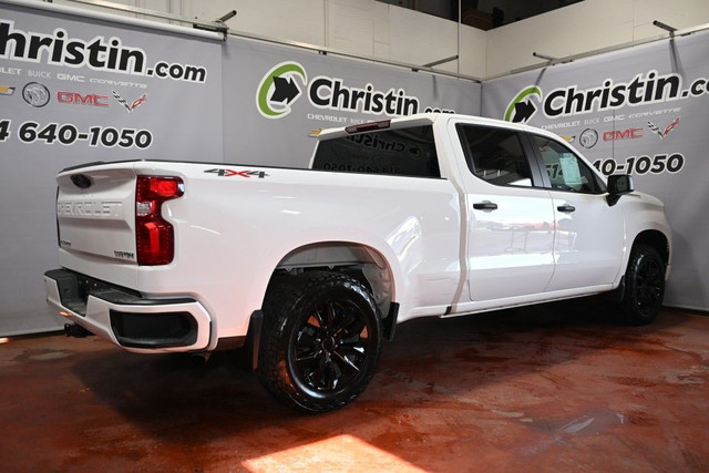 2024 Chevrolet Silverado 1500 CUSTOM CREW 4X4 MAG NOIR 20'' DEM  in Cars & Trucks in City of Montréal - Image 4