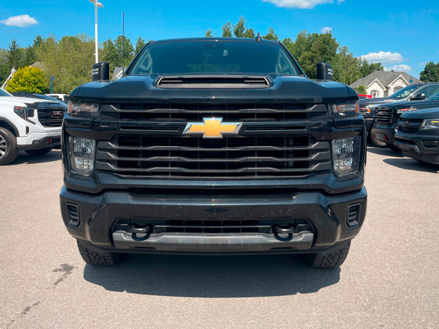 2024 Chevrolet Silverado 2500HD CUSTOM CREW 4X4 6.6L *GR REMORQ* in Cars & Trucks in Laurentides - Image 4