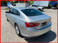 2018 CHEVROLET MALIBU CARPROOF VERIFIED! 160,191 KM AUTOMATIC TRANSMISSION GREY EXTERIOR ON BLACK CL... (image 4)